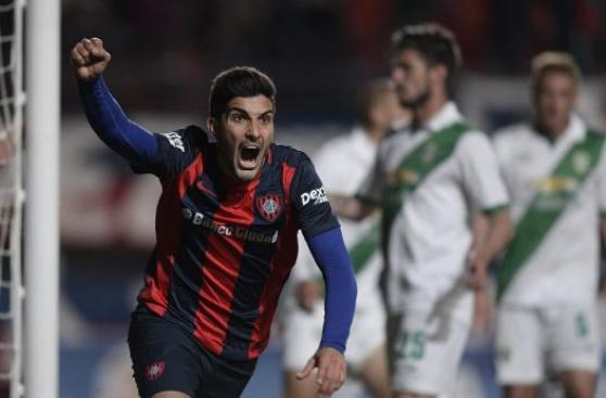 San Lorenzo goleó 4-1 a Banfield y clasificó en Sudamericana