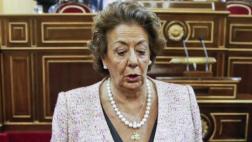 Partido de Rajoy obliga a senadora investigada a darse de baja