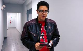 Ernesto Carlín nos lee su novela "Ovnis en los Andes" [VIDEO]