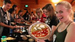 ¿Eres amante de la pizza? Este campamento espera por ti