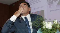 Diego Maradona envía saludo por el Día Internacional de la Paz
