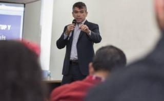 Julio Guzmán cuestiona al fujimorismo por proyecto sobre la UIF