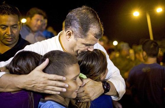 Rafael Correa: Terremoto en Ecuador dejó 41 huérfanos