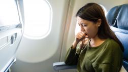 ¿Qué es lo que pasa con tu cuerpo cada vez que viajas en avión?
