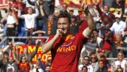 Francesco Totti cumple años: la magia del crack en este video