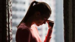 Reprimir tus emociones podría causarte esta enfermedad