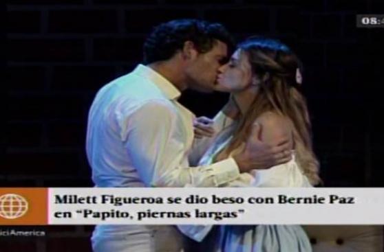 Milett Figueroa y Bernie Paz: mira cómo se besaron en teatro