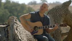 Gian Marco canta tema oficial de la película "Siete semillas"