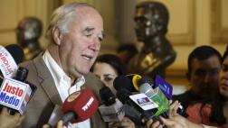 García Belaunde respalda iniciativa para fortalecer la UIF