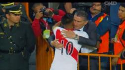 Christian Cueva: así fue el emotivo saludo con Edgardo Bauza