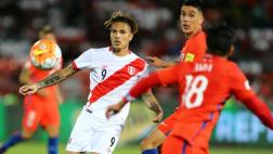 Perú cayó 2-1 ante Chile en Santiago por las Eliminatorias
