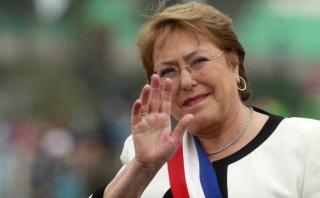 Bachelet dijo que música de Dylan le trae recuerdos de juventud