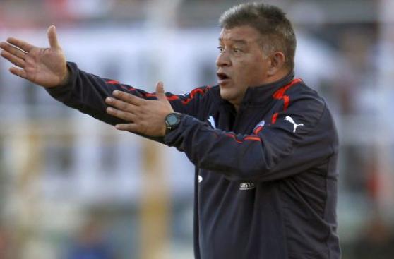 Claudio Borghi: "Guerrero está demasiado solo en su selección"
