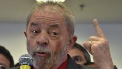 "Están destruyendo los fundamentos de la democracia en Brasil"