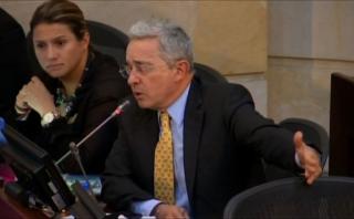 Colombia: Uribe, dispuesto a reunirse con FARC para lograr paz
