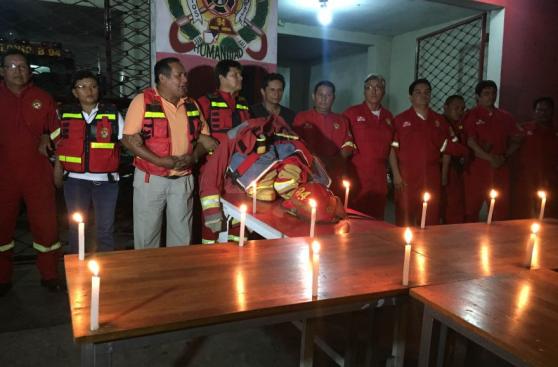 Bomberos de Tarapoto e Iquitos hicieron vigilias por fallecidos