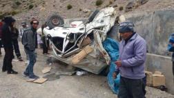 Jauja: Dos personas murieron tras caída de vehículo a abismo
