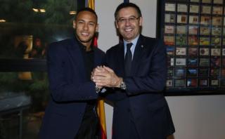 Neymar renovó contrato con el Barcelona hasta el 2021