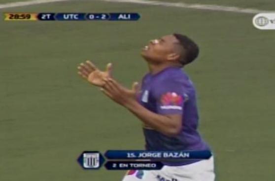 Gran amague y mejor definición: mira el gol de 'Coco' Bazán