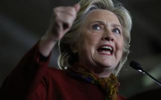 El otro gran reto de Clinton: Ganar la mayoría en el Congreso