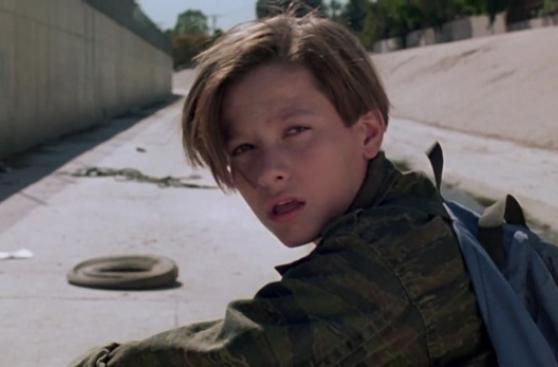 "Terminator 2": John Connor luce irreconocible 25 años después