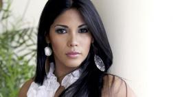 Karen Dejo: "Quiero mi tranquilidad, no puedo vivir así"