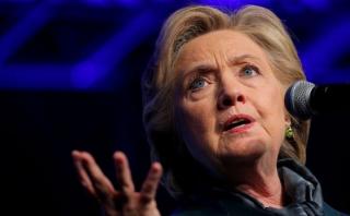 Qué tan importante es que el FBI reabra investigación a Clinton