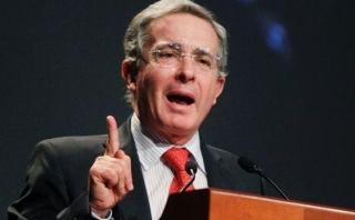 Uribe: Se "abren posibilidades" para cambios en acuerdo de paz