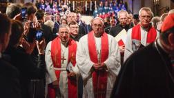Francisco llama a protestantes y católicos a "pedir perdón"