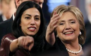 Huma Abedin, la asesora de Clinton perseguida por el escándalo