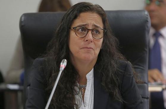 Ministra García acepta renuncia de secretario que laboró en SIN