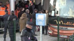 Francia evacúa a 1.500 niños migrantes de la "Jungla" de Calais