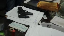Caen policía y empresario acusados de encabezar banda criminal