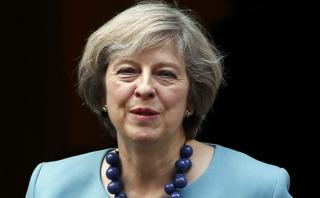 Calendario del Brexit permanece sin cambios, afirma Theresa May