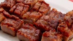 Gastón Acurio enseña a preparar costillas de chancho