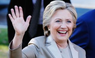 Clinton gana en la primera región en divulgar resultados