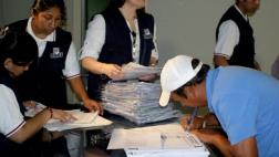 Buscan revocar a 73 autoridades regionales de todo el país