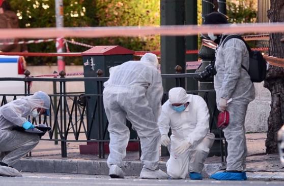 Atentado contra embajada francesa en Atenas deja policía herido