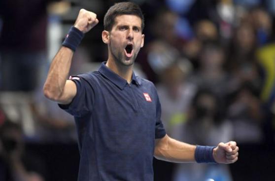 Djokovic remontó ante Thiem y debutó con triunfo en Londres