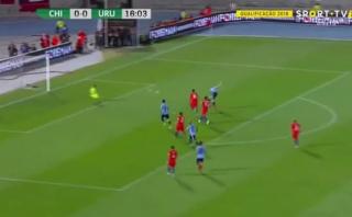 Gol de Edinson Cavani: silenció Chile con derechazo [VIDEO]