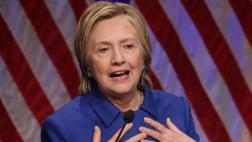 Clinton: "Hubo momentos en los que no quería salir de casa"