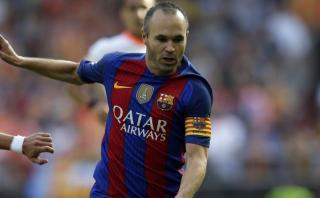El golazo de Andrés Iniesta que enciende el duelo ante Málaga