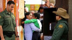 El emotivo reencuentro de familias en la frontera México-EE.UU.