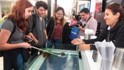 Samsung inaugura centro de experiencia en el Jockey Plaza