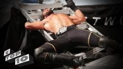 Los 10 más espeluznantes golpes contra una escalera en WWE