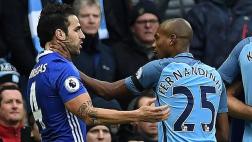 Dura falta de Agüero generó furia de Fernandinho contra Cesc