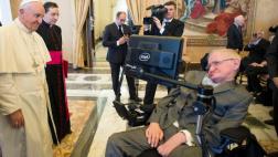 Stephen Hawking fue dado de alta de hospital en Italia