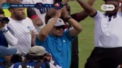 Reynoso se olvidó de quejas y agradeció a hinchada de Melgar