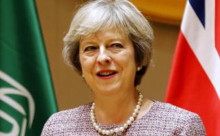 May logra que el Parlamento se comprometa a respetar el Brexit