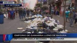 La Victoria: calles amanecieron repletas de basura en Gamarra